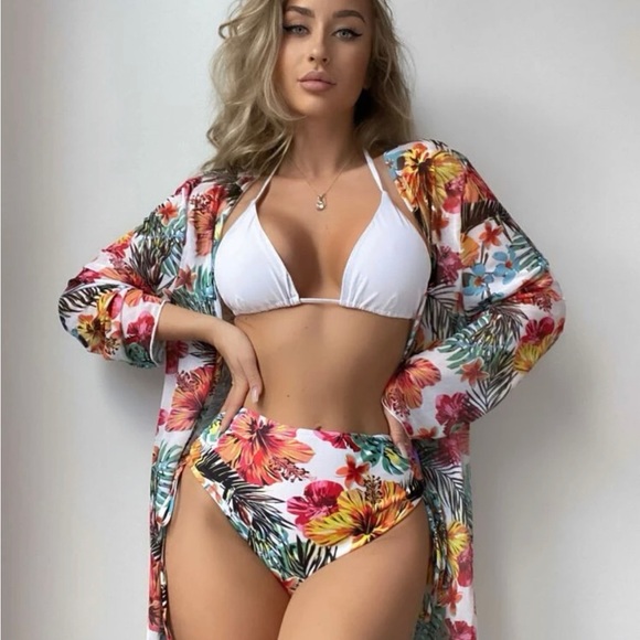 SHEIN Other - 🔥 NWT. $4 with a bundle. SHEIN Tropical Bikini Set